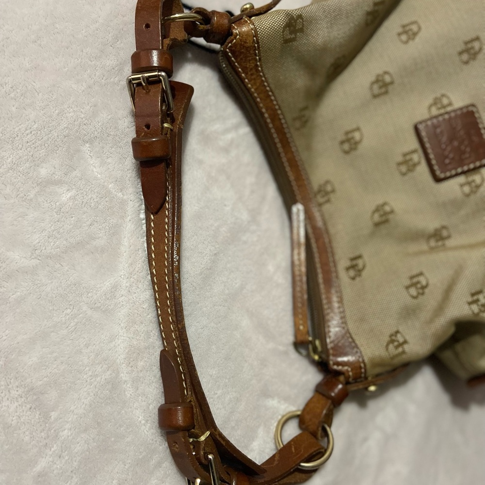 Dooney & Bourke Bag - Picture 4 of 8